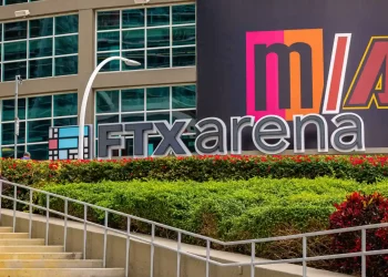 FTX’s assets frozen by Bahamas Securities Regulators as the crypto exchange tries to raise $8bn rescue funds