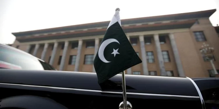China and Saudi Arabia to Provide a $13bn Financial Package to Pakistan (Photo: Reuters)
