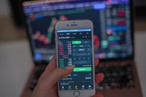 Digital Currency Group’s crypto brokerage Genesis cracks due to FTX fallout 2 Digital Currency Group’s crypto brokerage Genesis cracks due to FTX fallout