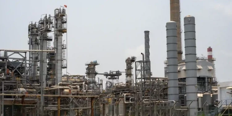 Iraq Halts Northern Crude Exports After Winning Arbitration Case Against Turkey