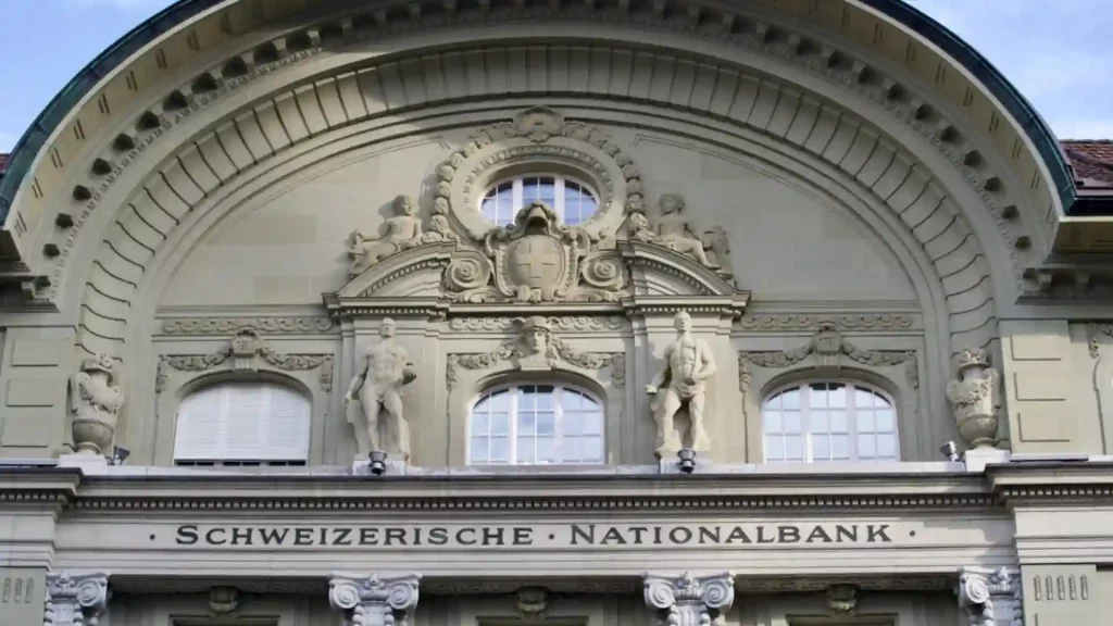 Swiss Central Bank raises the key interest rate by 1.5%, announces an end to the banking crisis