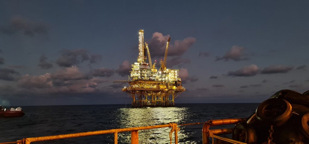 Offshore oil rig