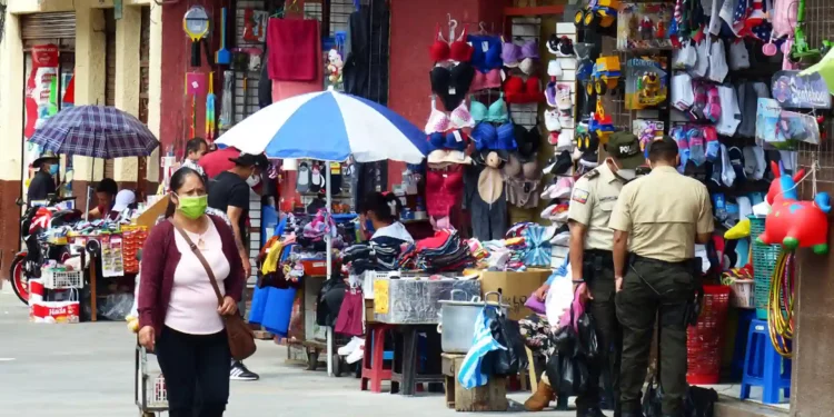 An economy battered by political instabilities: A peek into the Ecuadorian markets
