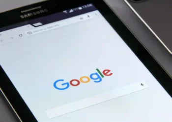 The big step: Samsung to consider Bing as its default search engine replacing Google