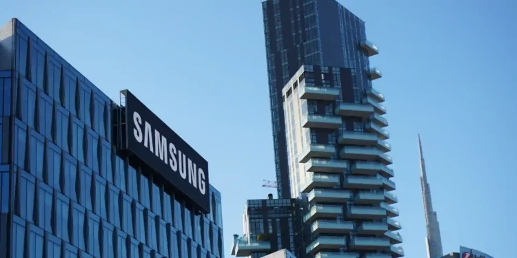 Samsung’s semiconductor division faces the biggest drop in profits since 2009