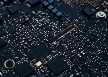 American Chip Ban Just a Hiccup for Chinese Tech, Say Experts