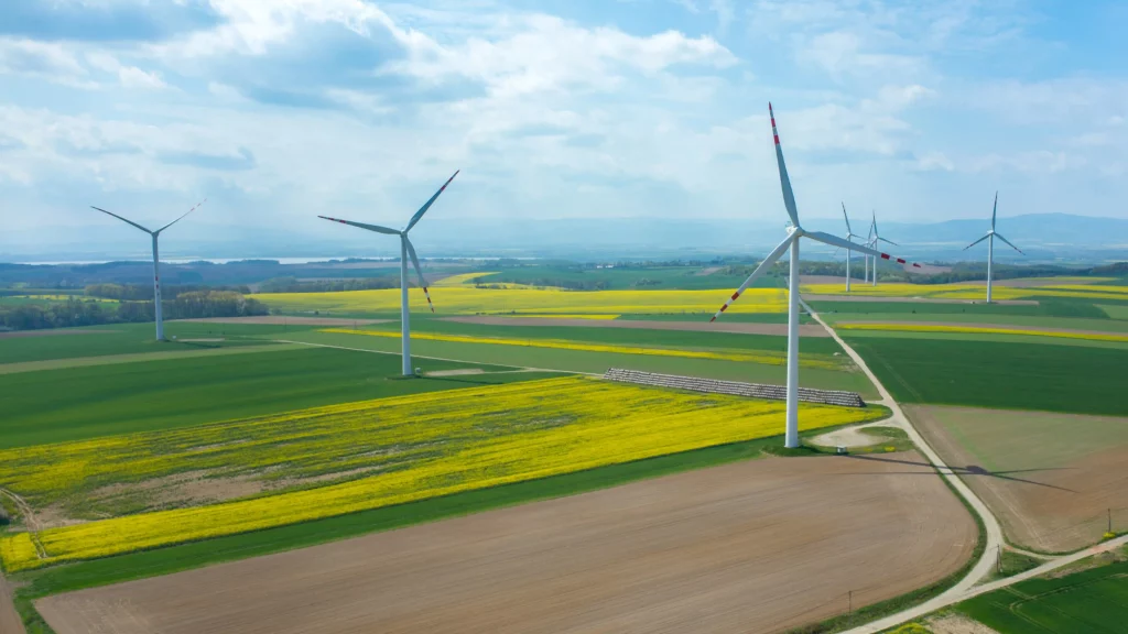 Construction of Wind Farms, To Power California, Begins In Wyoming