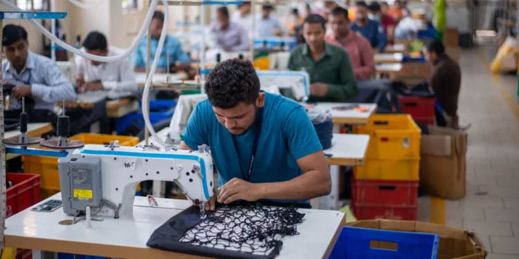 Pakistan Textile Sector the Latest Victim of Political & Economic Crisis