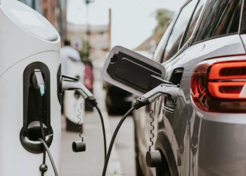UAE Remains Hesitant to EV Battery Ranges, Despite Rising Investments in Infra