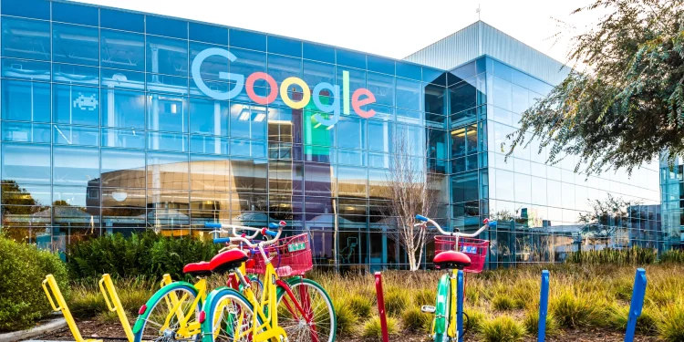 Google Faces Monopoly Trial Implications for Big Tech’s Power