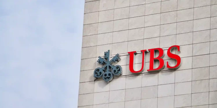 UBS Seeks to Maximize $29 Billion Credit Suisse Windfall