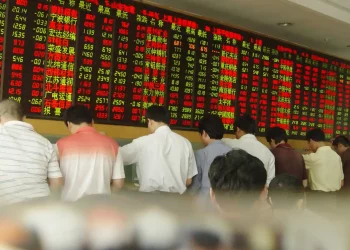 Chinese Market Snowballs Trigger Knock-In Levels, Loses Billions