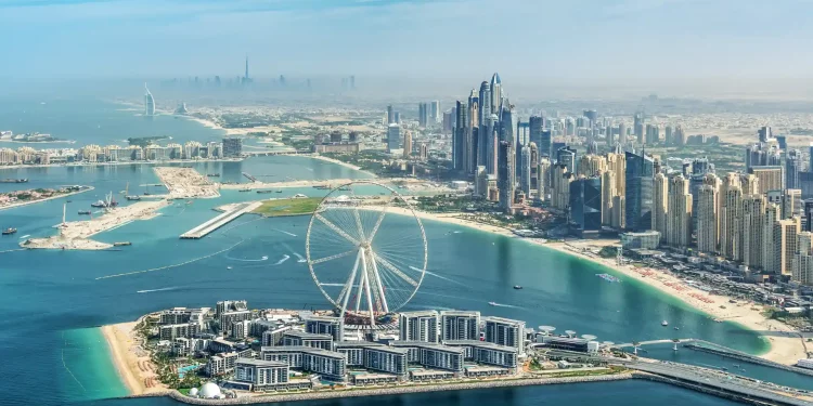 Asian Wealth Managers Flock to Dubai as Clients Look to Diversify 