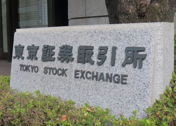 Japan's Nikkei Index Breaks 39,000 Mark After 34 Years