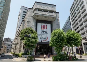 Japan’s Market Soars, But Can “Zombie” Companies Spook the Party?