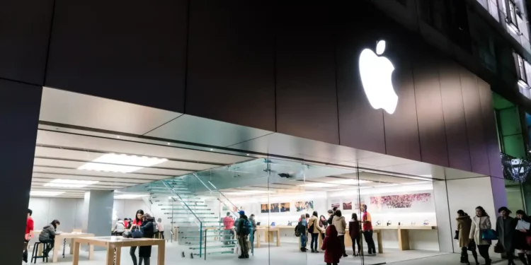 Apple’s value shrinks by $113 Billion amidst regulatory scrutiny