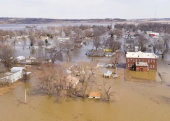 Climate Damages Tax: Taxing Fossil Fuel Giants could raise $720 bn