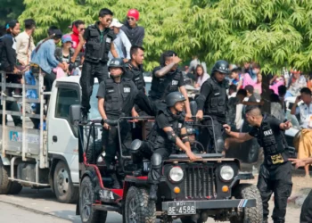 Myanmar’s Military Junta Faces Mounting Challenges Amidst Border Losses and Internal Struggles