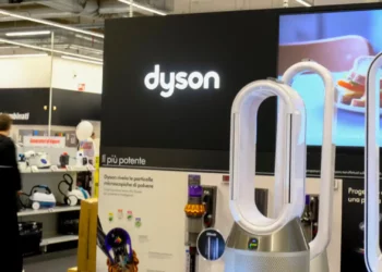 Dyson to Axe About 1,000 Jobs as Part of Global Cost-Cutting Drive