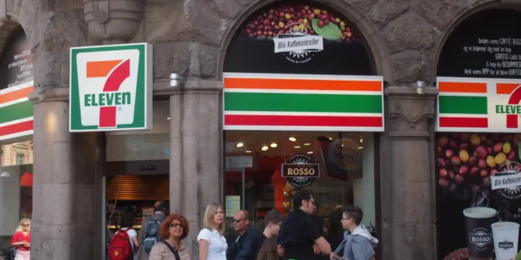 Couche-Tard Seeks to Dominate Global Convenience Market with 7-Eleven Acquisition Proposal