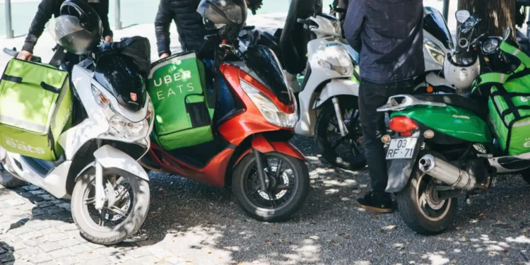Gig Economy Shows Resilience Despite Poor Tech Earnings Reports