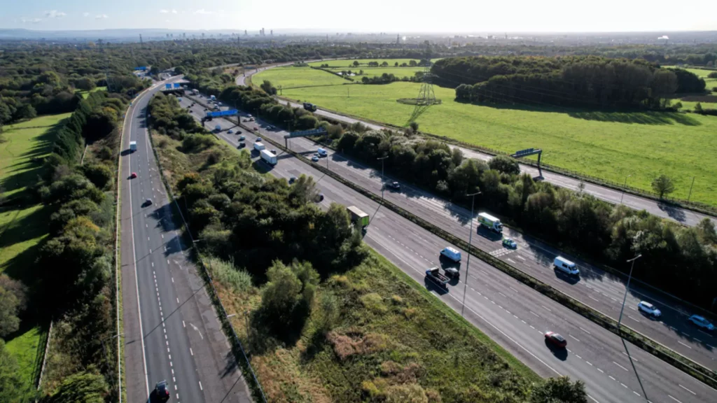 UK Blocks Legal Challenges on Infrastructure Plans to Push Growth