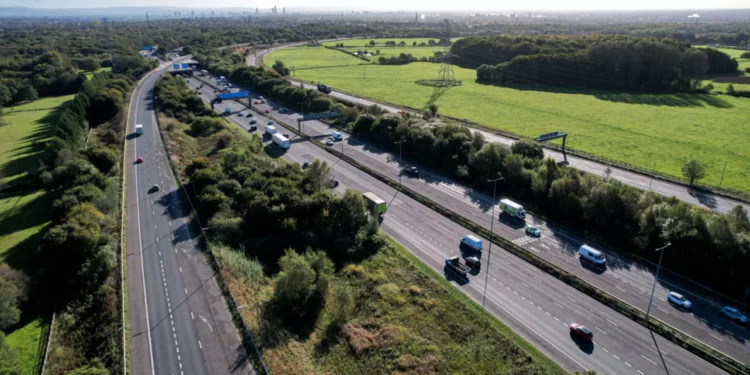 UK Blocks Legal Challenges on Infrastructure Plans to Push Growth