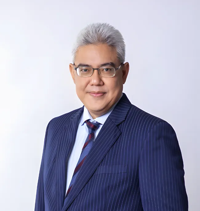 H.E. Vongthep Arthakaivalvatee