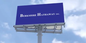 Buffett’s Berkshire Cracks the Code of Record Profits on Insurance, Investment