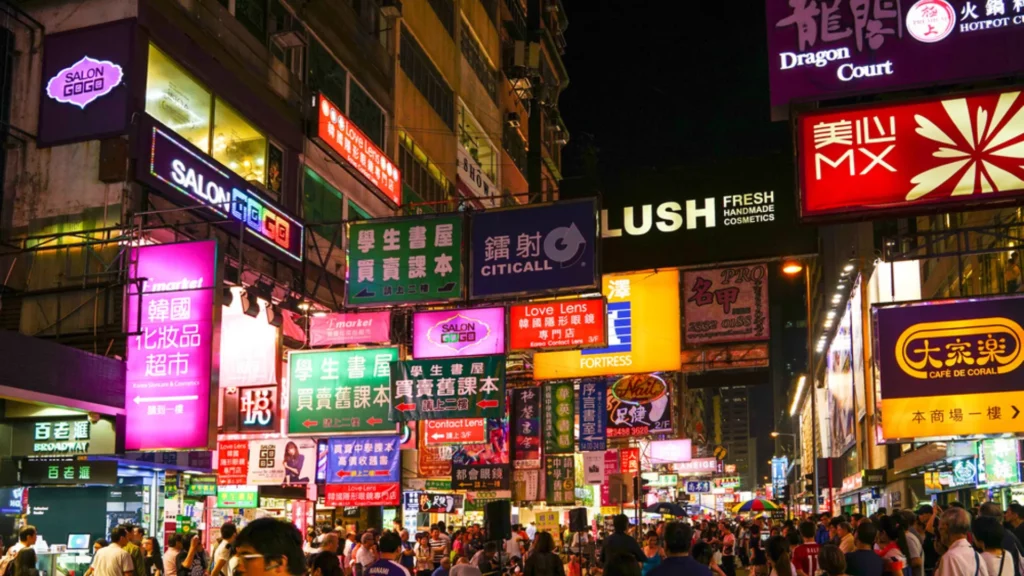 Hong Kong Makes "Extra Efforts" to Bring High-End Middle Eastern Travellers to Boost Tourism