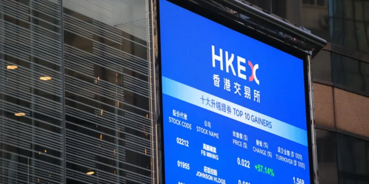Hong Kong And Asian Shares Gained Despite Trump Tariffs