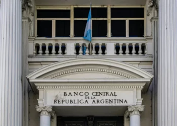 Argentina Requests More Than 40% In The First Disbursement Of $20 Billion IMF Program