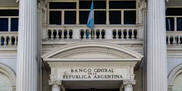 Argentina Requests More Than 40% In The First Disbursement Of $20 Billion IMF Program