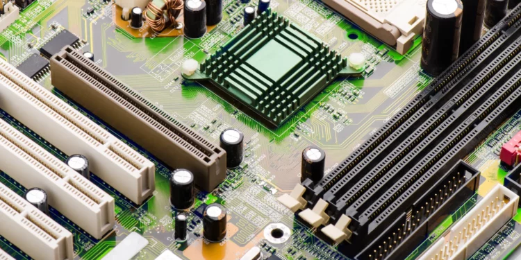 Singapore and the US Seek 'Creative Solutions' on Tariffs and AI Chip Access