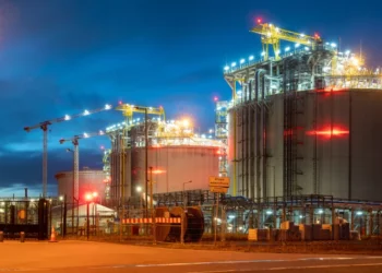 Australia's Biggest LNG Plant Receives Backlash to Operate until 2070