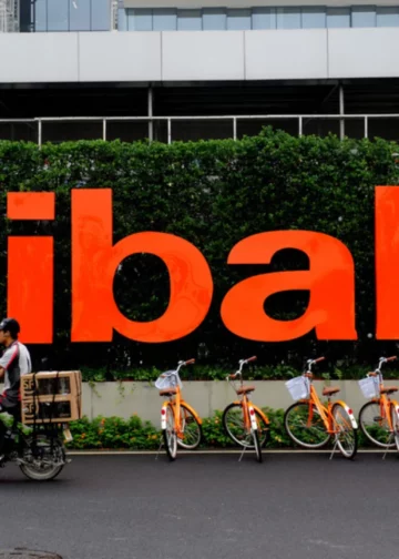 Alibaba Challenges OpenAI and Google with Self-Sufficient AI Search Tech