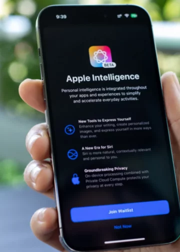 Apple Introduces AI Search, and Google Should Be Worried