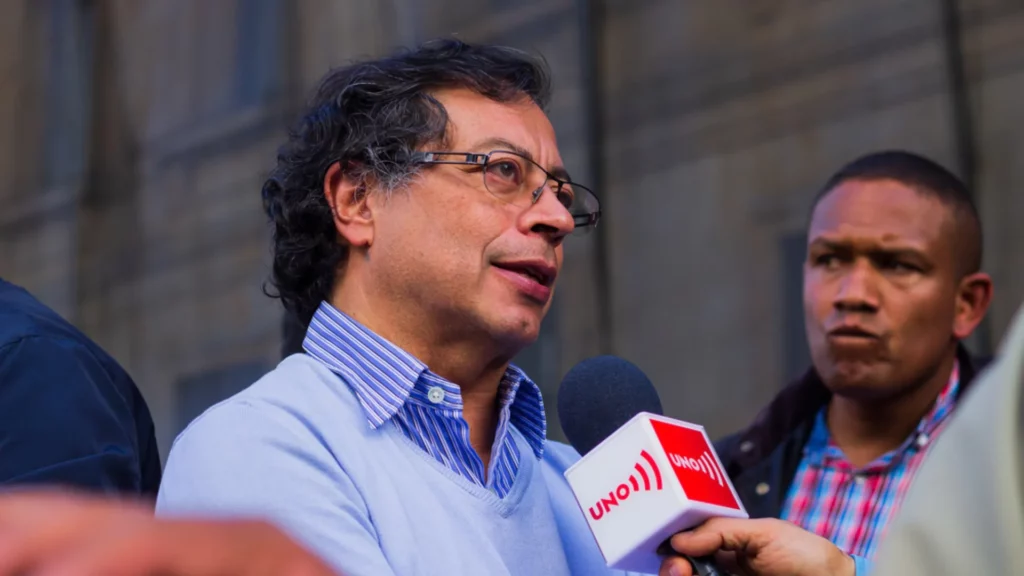 Colombia Re-votes and Approves Pension Reforms Despite Opposition