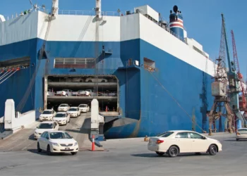 Japan’s Exports Drop 1.7% Amid Tariff Tensions With US