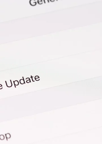 Apple Announces Software Redesign Keeping up with Google, Samsung