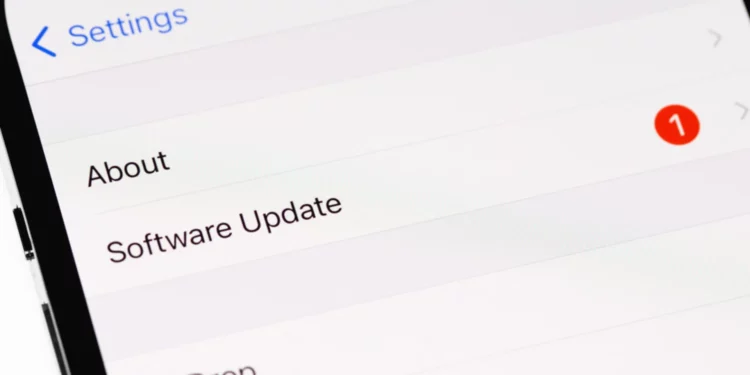 Apple Announces Software Redesign Keeping up with Google, Samsung