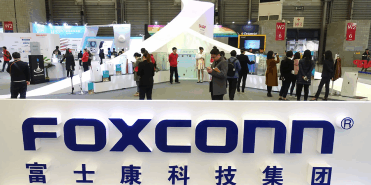 Foxconn Expands to Robotics Sector With $30 Million Robocore Investment