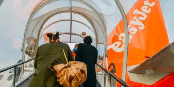 EasyJet Shares Jump 12%, Its Largest Rise in Three Years After Takeover Speculation