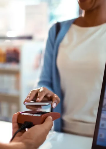 L’Oréal and Mastercard Launch Credit Card for Beauty Professionals in Latin America