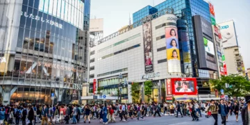 Bank of Japan Lifts Interest Rates to 0.75%, Marking a Three-Decade Peak